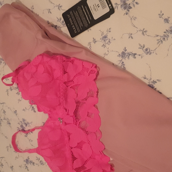 CAMEO PINK LEGGINGS - Picture 5 of 12